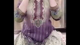 Meitene fantāzijas piepildās