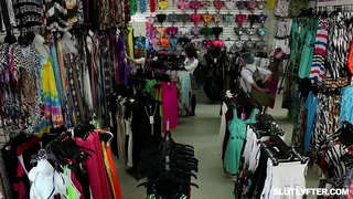 Шыпшыт дӓ тӹнӓм тӹдӹ ирок хейль спейдс рвезырак киска член блондиночка трахать