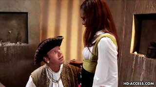 Hideung slut Marie Luv tunggang bodas cock jeung nailed teuas