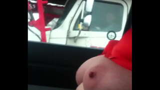 Aussiefox चिढ़ा ट्रक ड्राइवरों