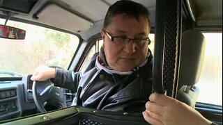 Hadjara ຈັບຂັບເຄື່ອນໄດ້ມີການຜູ້ຊາຍອາຍຸ