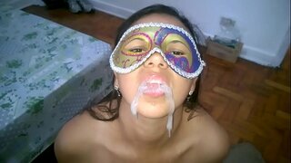 Chambinhoenanaputinha - אַז דער פּרעזידענט אַסקינג פֿאַר אַ גרויס בייַסן