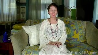 Kinky taloha lava-pitombenana spunker fucks azy mafy kely asshole ho anao