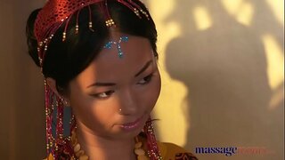 ���సాజ్ గదులు వేడి థాయ్ మర్దనా చేసే పరిచారిక పడుతుంది హార్డ్ ఆత్మవిశ్వాసం ఆమె కుట్టిన పుస్సి