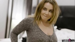 Big boobs couchsurfer гэж оролдсон хулгайлж авсан залуу хост түүний