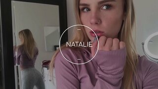 ���ेखो इस छोटे से लड़की रगड़ कि इतना अच्छा मुर्गा अंत में