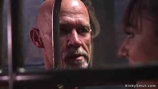 Eski usta ip esaret onu kedi patlama kadar sıcak esmer köle derin boğaz sikikleri