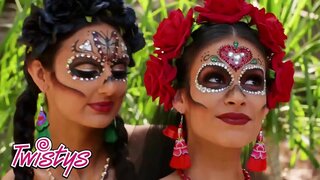 ���ැහැණු - Twistys