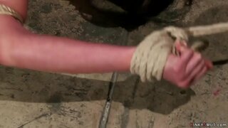 Aldatılmış büyük memeli sarışın karısı Kiraz Yırtık bağları ve gags kocasıyla ilişkisi olan minyon esmer Asyalı masöz sonra anal onu sikikleri